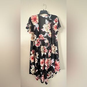 NEW Floral Print Flowy Kimono